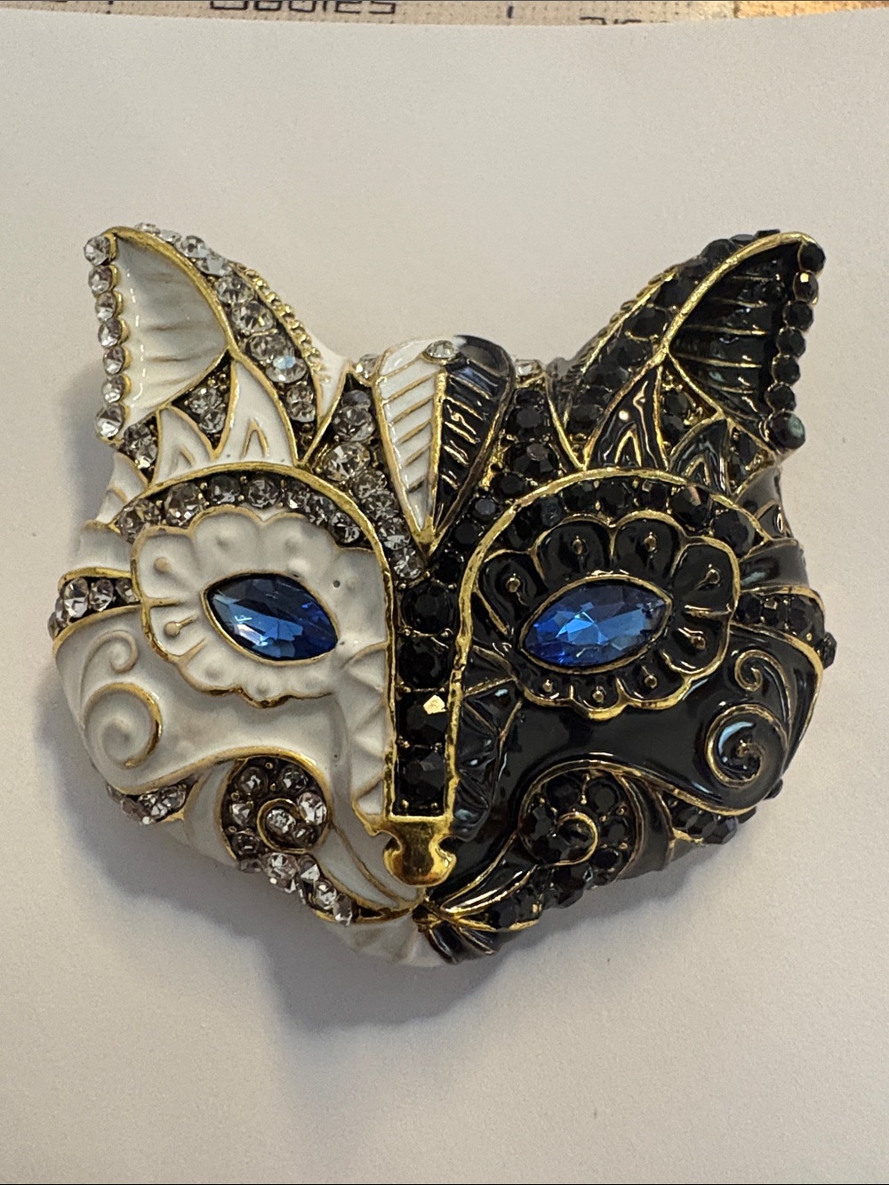 Two-Tone Black & White Cat Brooch with Blue rhinestone Eyes